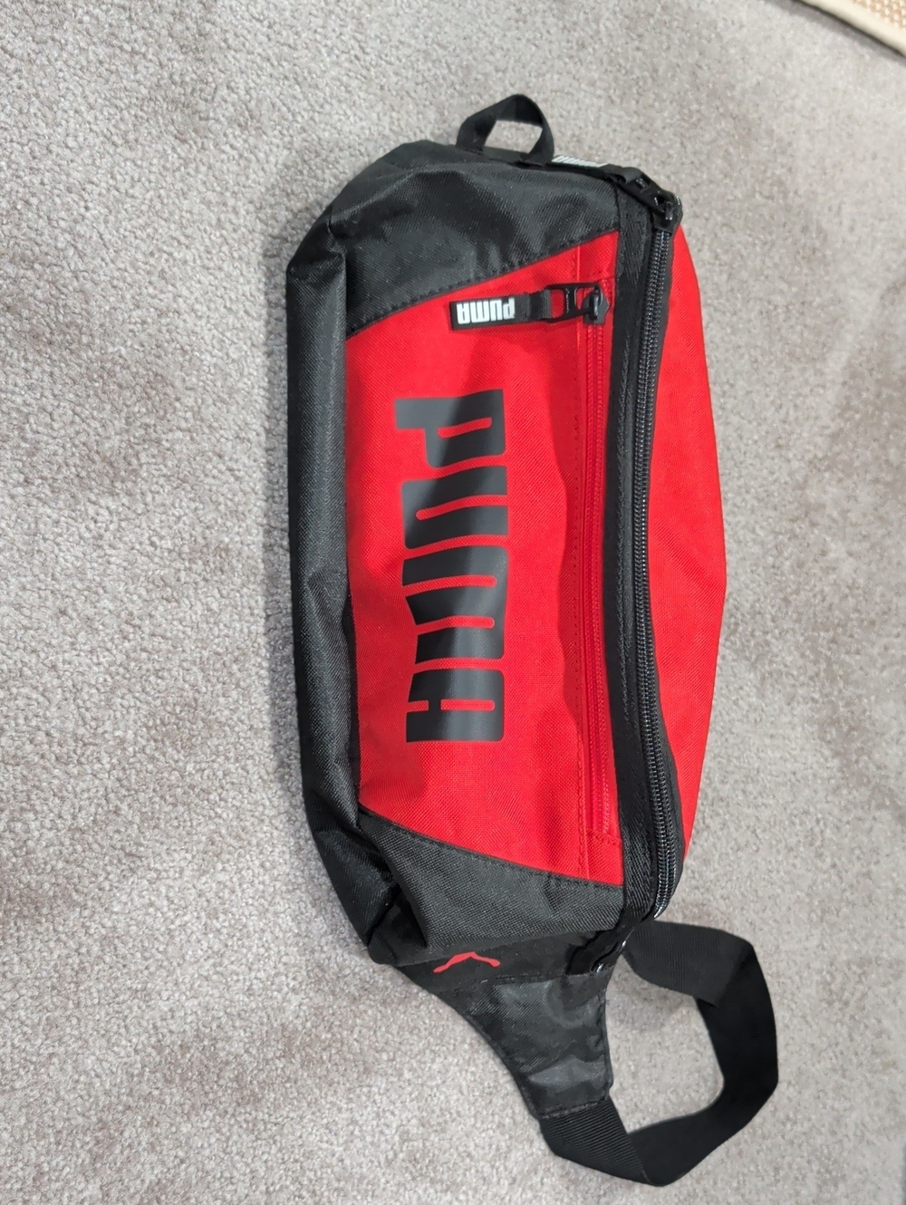 Puma Men's Crossbody/Fannypack